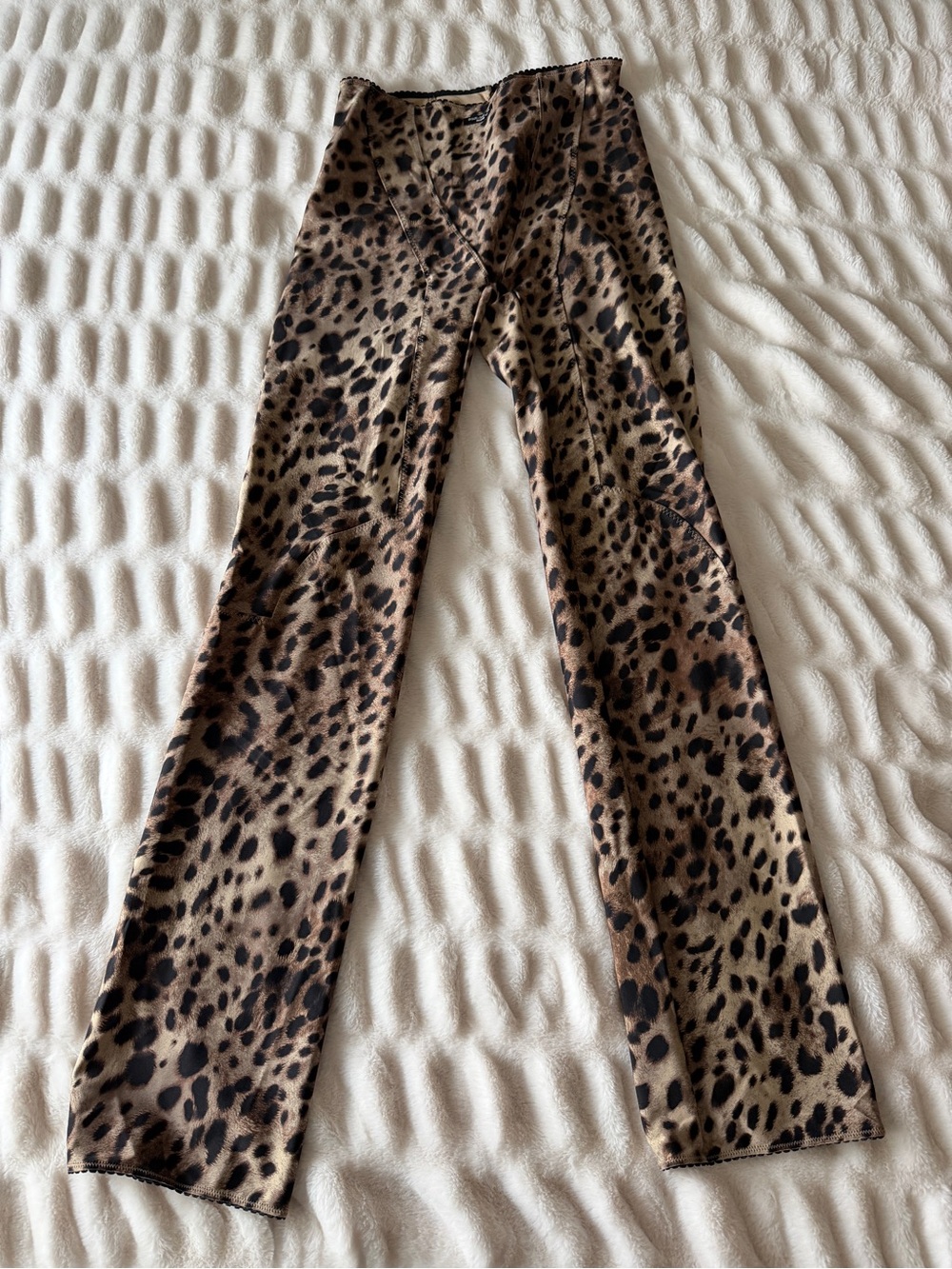 DOLCE&GABBANA X SKIMS SKIMS BODY PANT in Leopard - Picture 2 of 4
